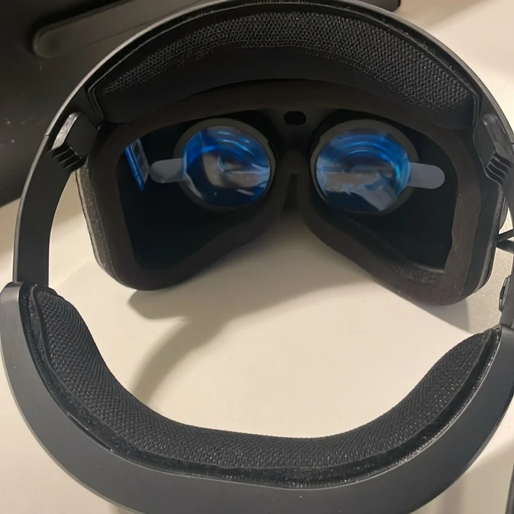 Lenovo explorer motion